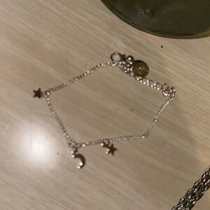 Charm bracelet